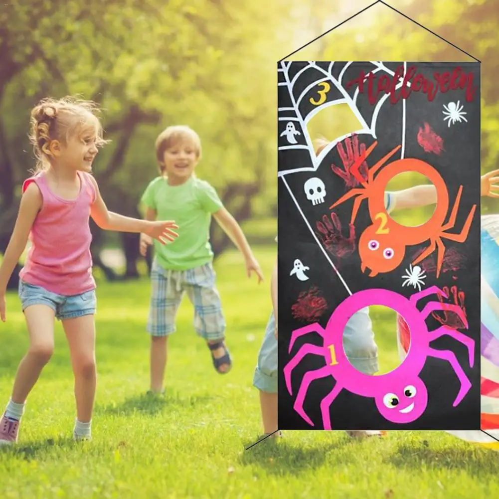 

Halloween Kids Game Felt Hanging Spider Bean Bag Toss Game with 3 Sandbag for Family Outdoor Activity Halloween Decoration Props