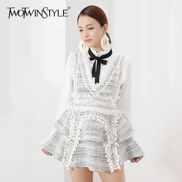 TWOTWINSTYLE Tassel Plaid Two Piece Set V Neck Sleeveless Suspender Tops Female High Waist Mini Skirts Fashion Sweet Clothing