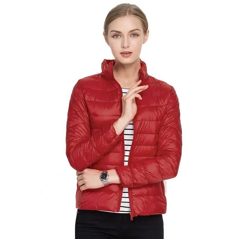 Сверхлегкий тонкий женский пуховик, зимнее теплое короткое приталенное пальто с воротником-стойкой - Цвет: Wine red