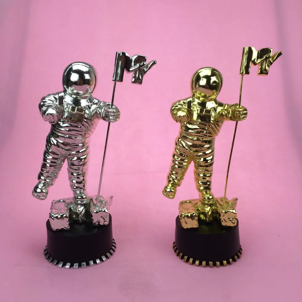 Gold MTV Awards, American MTV Awards, Moonman Trophy Awards, Gold MTV