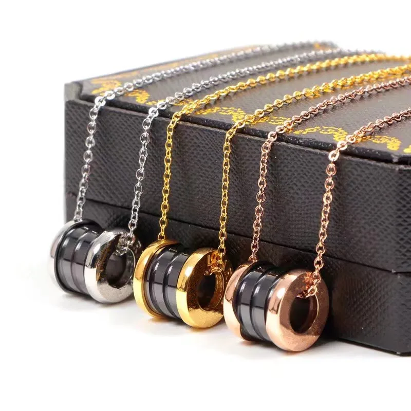 

Wholesale Ceramic Pendant Necklace High Quality 316L Stainless Steel Necklace Jewelry For Men Women Black White Pendant Necklace
