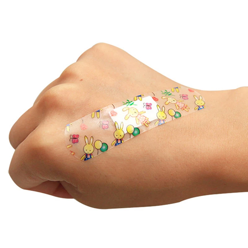 

100Pcs Cartoon Band Aid Breathable Bandage Band Aid Transparent Sticking Plaster Hemostasis Essential First Aid Family Pack