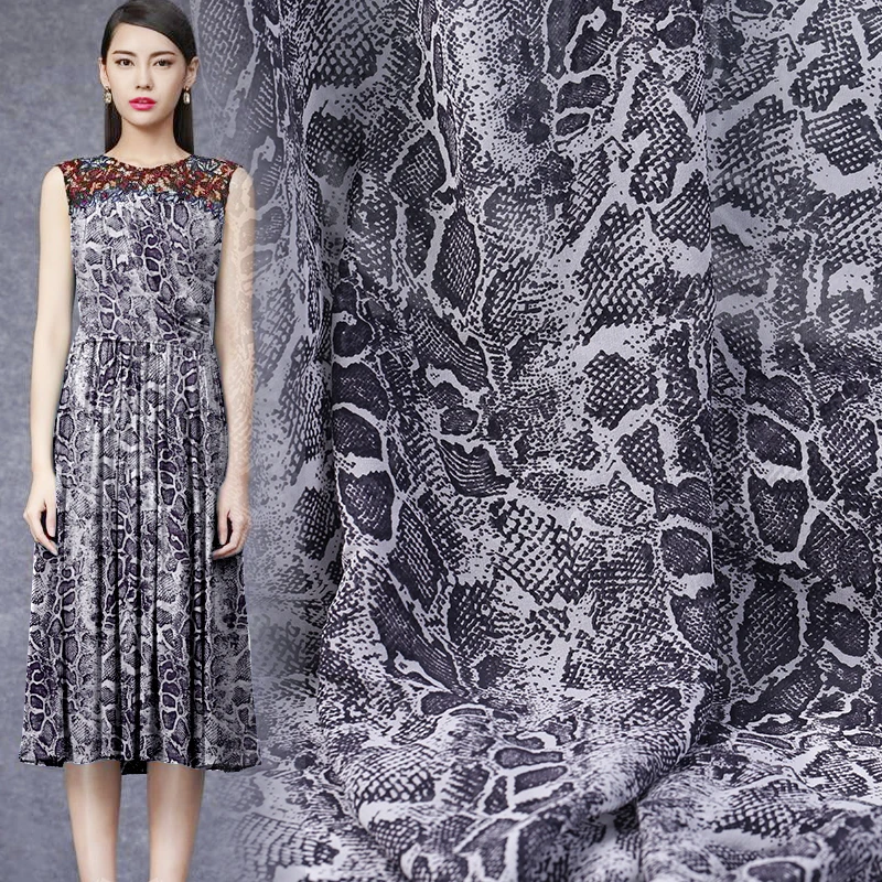 

Spring and Summer New Snake-print 10 Mm Digital Printed Silk Jorgette Fabric Thin Silk Dress Fabric