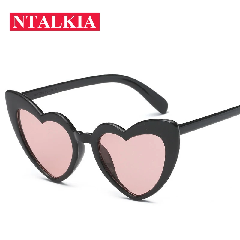 

2018 Fashion Heart Sunglasses Women Pink Lolita Love Vintage Sun Glasses Christmas gift Retro Glasses Driving UV400 Glasses