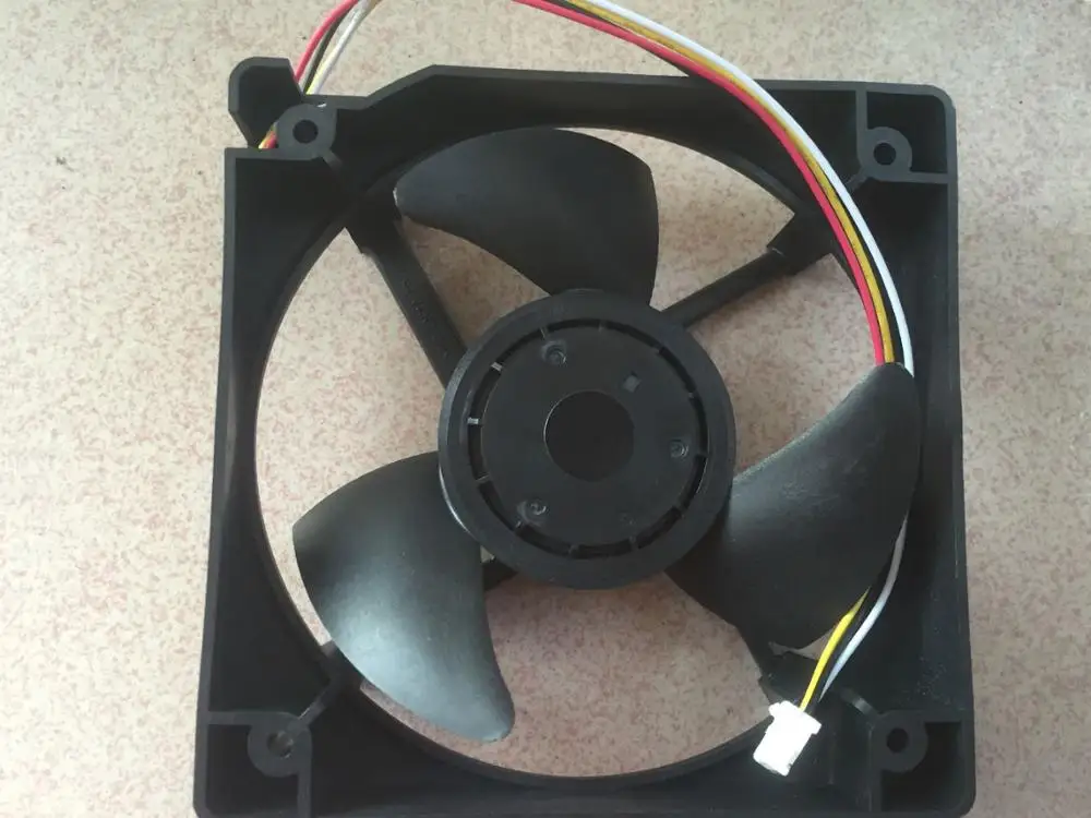 

U12E12BS8F3-57 J232 12v 0.06A 125*125*35mm Mute waterproof cooling fan