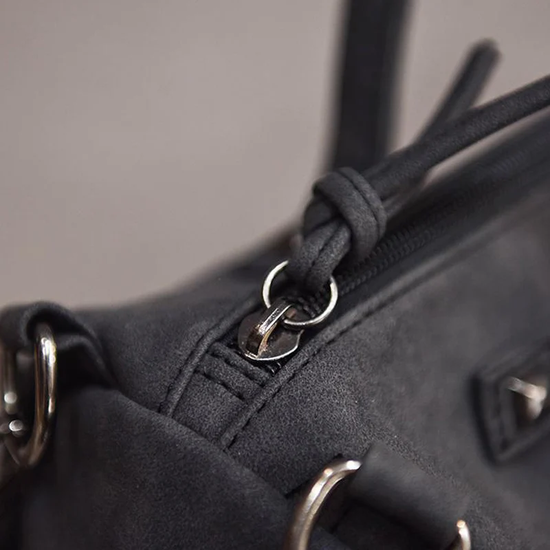 Women Shoulder Bag PU Leather Vintage Female Top-handle Bags Rivet Design Large Ladies Pompon Handbags Girls Bags Bolsa SS0344 (13)