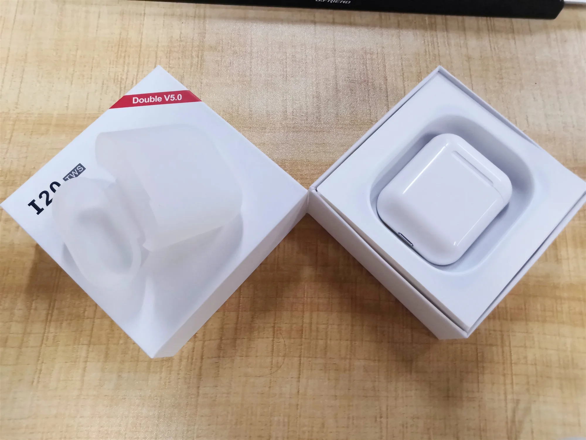 I20 TWS + Сенсорная функция Беспроводная зарядка Bluetooth 5 0 наушники 4D Бас Звук