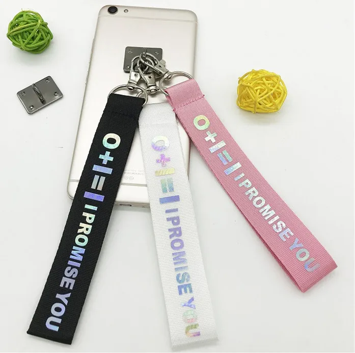 

I Promise You Kpop WANNA ONE Album Key Ring 1Name K-pop Key Chain Pendant Keyring Laser Keychain WT038