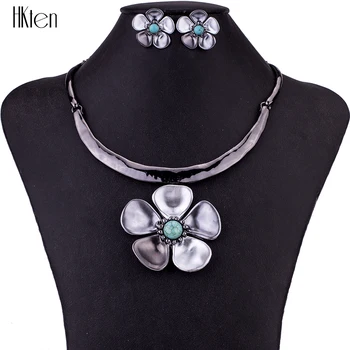 

MS1504685 Fashion Jewelry Sets High Quality Necklace Sets For Women Jewelry Black zinc plating Unique Flower Design Party Gift
