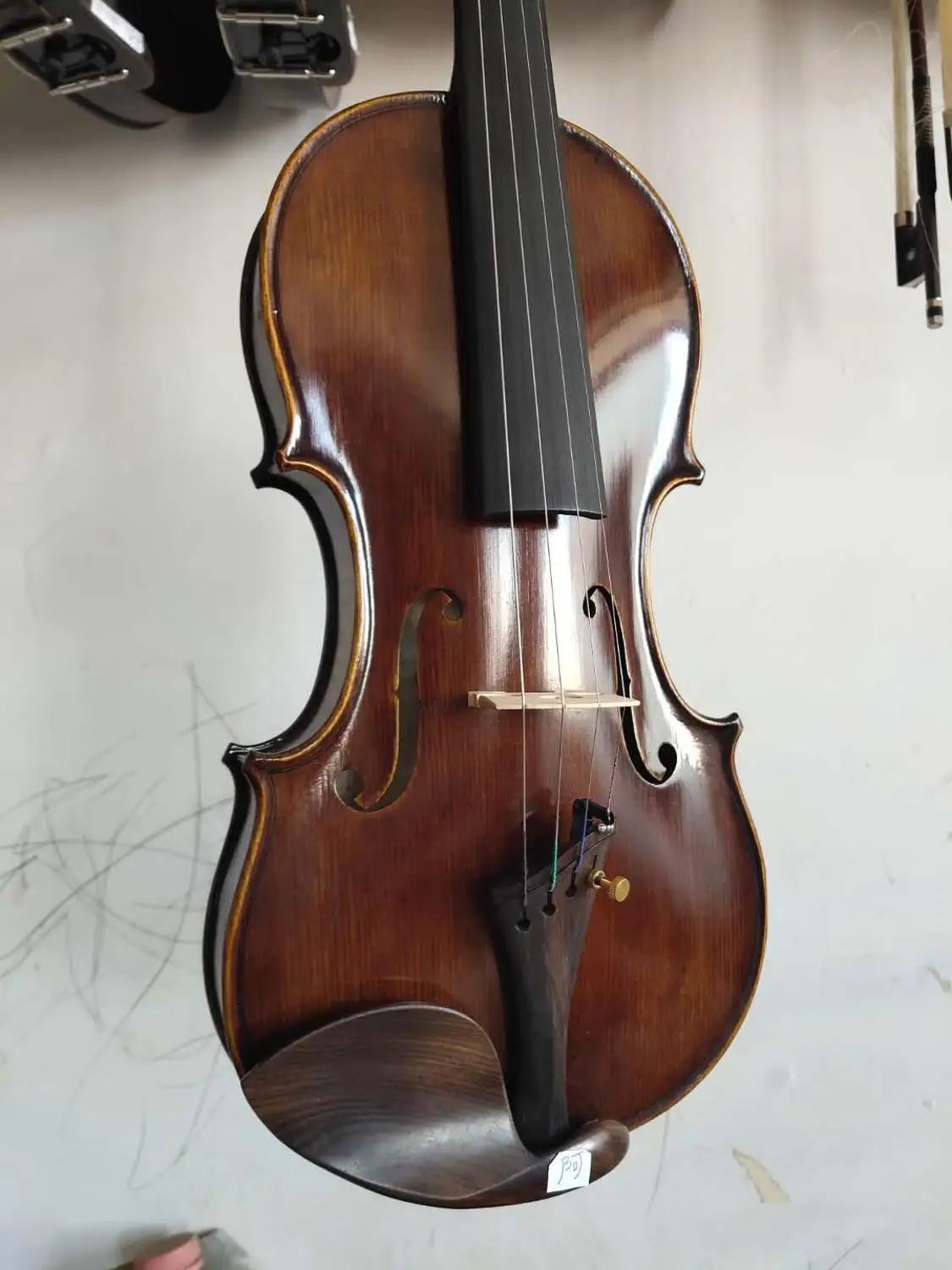 Мастер скрипка 4/4 модель amati старый стиль 1 шт. Кленовая задняя часть