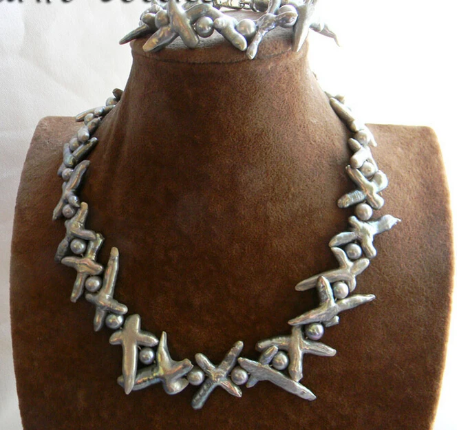 

Fast shipping + 07745 Gray Baroque Round Freshwater Pearl Necklace Bracelet Set (A0516)