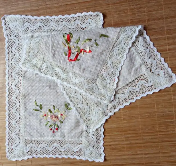 خمر القطن التطريز تحديد الموقع كأس قاعدة لأكواب الشاي القدح المطبخ الجدول مكان حصيرة القماش الدانتيل طبق القهوة المفرش عيد الميلاد لوحة ساد...