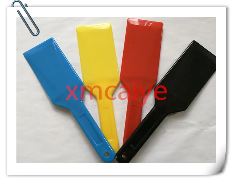 

4 pieces SM102 CD102 SM74SM52 ink knife 4 Colors resistant plastic ink knife
