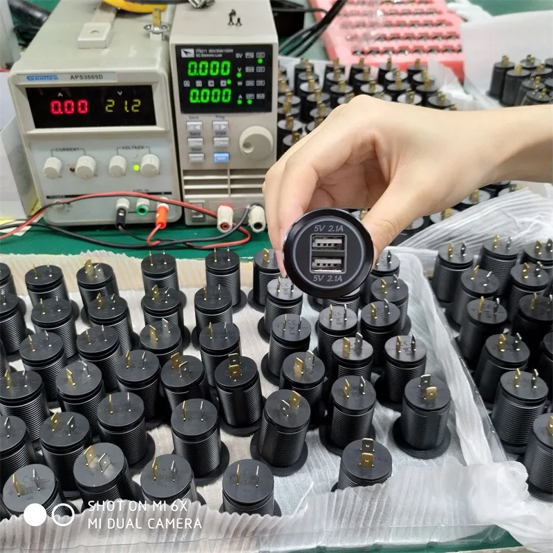 9089321089_355254801