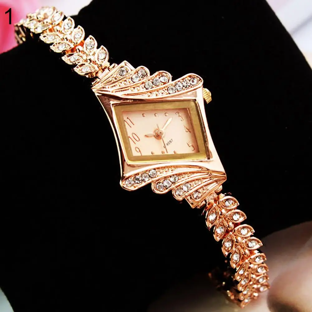 

2018 Popular Brand Luxury Fashion Women Watch Quartz Rhombus Rhinestone Analog Alloy Wristwatch Gift