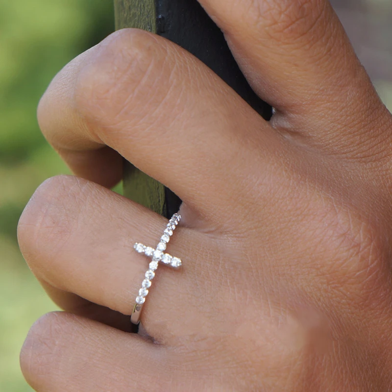 

Fashion Women Celebrity Style Sideways Cross Ring With Clear CZ Stones Crystal Rhodium Overlay Party Wedding Jewelry