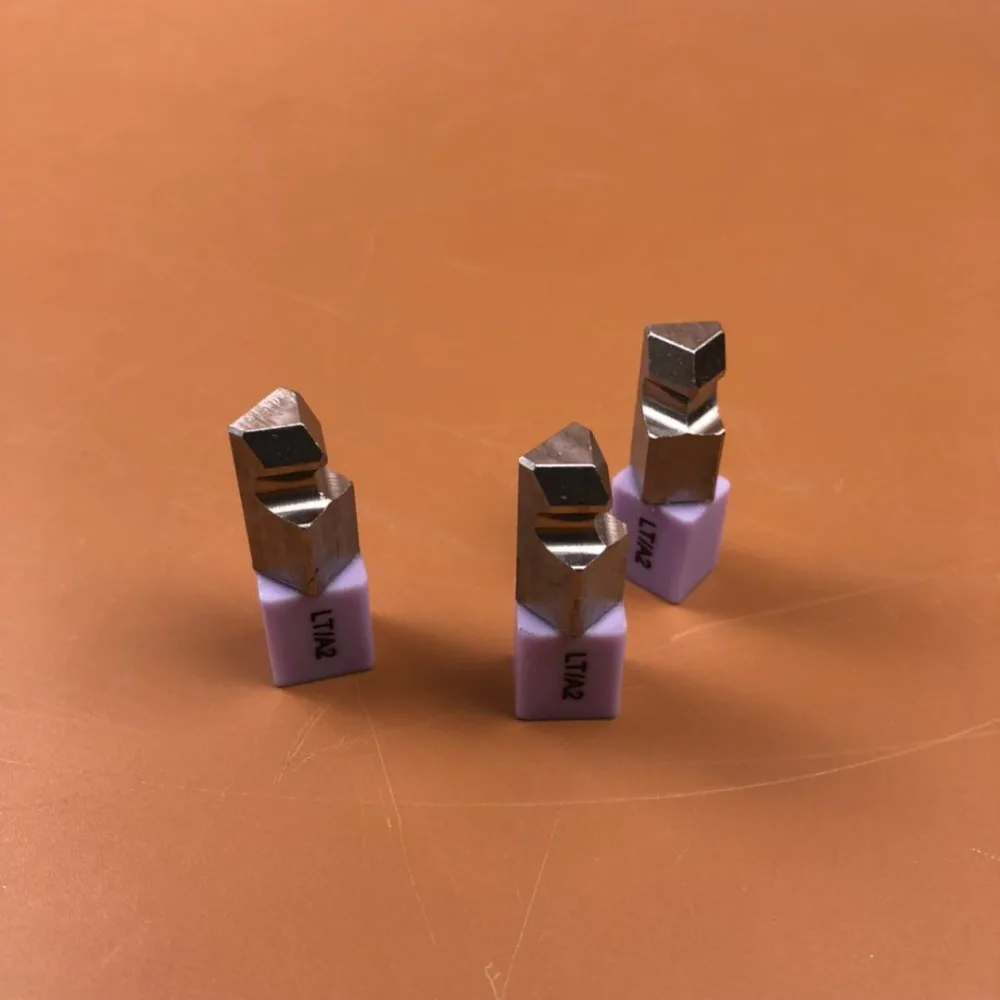 1 (6)