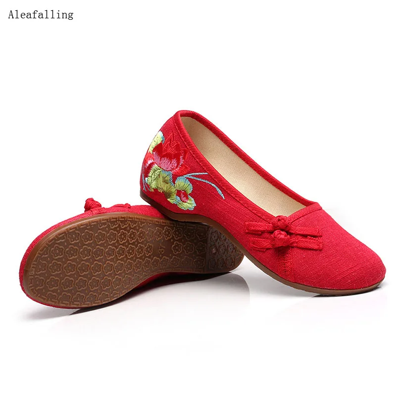 

Aleafalling Comfortable and breathable women's cloth shoes embroidered women's shoes antiskid embroidered shoes antique women's