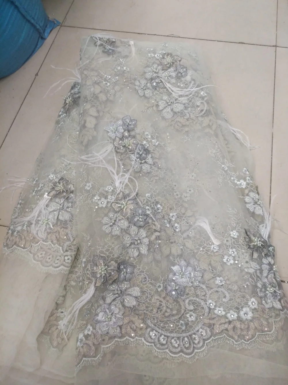 

Big strong diamonds beige African french lace mix cord lace borders tulle fabric with 3D Appliques stones 5 yard