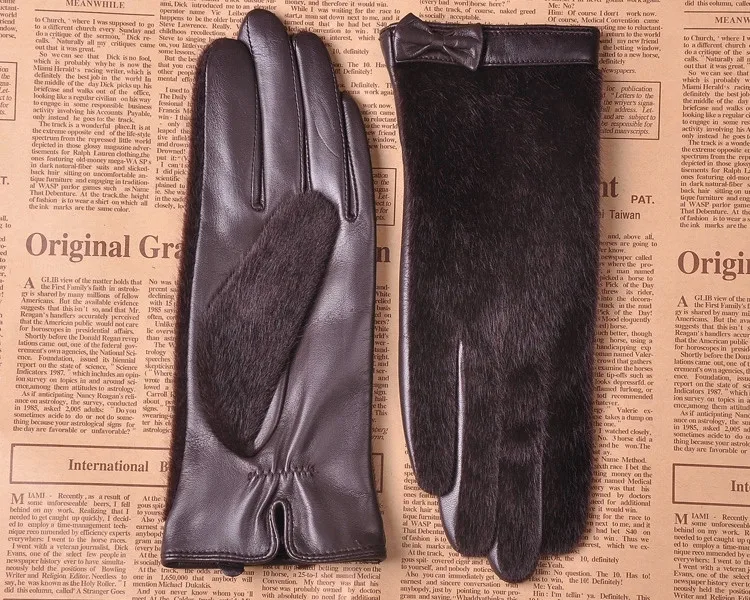 Модный Топ Наручные мех Bowknots козьей Оригинальные кожаные перчатки Для женщин Утепленные зимние однотонные перчатки из овчины подкладка
