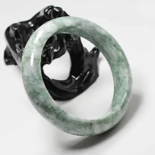 

2992 Certified Grade "A" Natural Green Jadeite Jade Gems Bangle Bracelet
