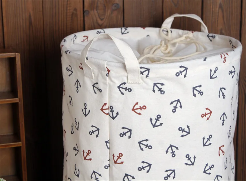 2370745972_1679072717