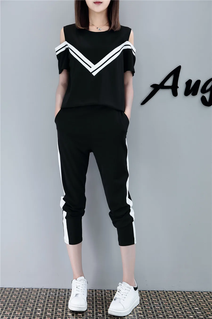 

Two pieces summer sets for women 2018 casual tracksuit outfit short sleeve tops+ pants suits sweatshirt suits set sportsuit