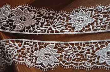 

venice lace trim with eyelash trimming, 10yards