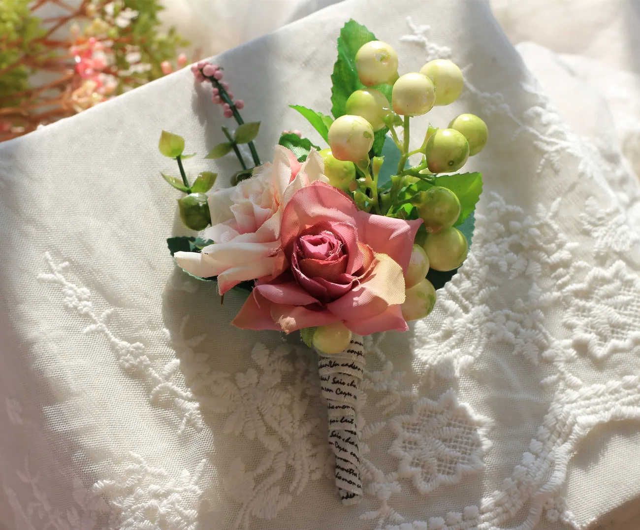 Garden Rose Boutonniere pink rose boutonniere promotion-shop for promotional pink rose Garden Rose Boutonniere pink rose boutonniere promotion-shop for promotional pink rose