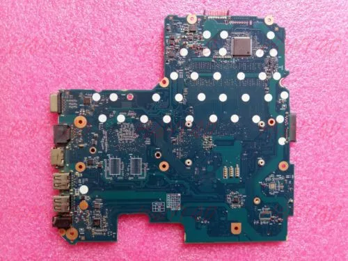 839503-001 For HP 240 G4 14-AC Laptop Motherboard SKITTL10-6050A2730001-MB-A01 With i3 cpu DDR3 free Shipping 100% test ok 839503-001 For HP 240 G4 14-AC Laptop Motherboard SKITTL10-6050A2730001-MB-A01 With i3 cpu DDR3 free Shipping 100% test ok