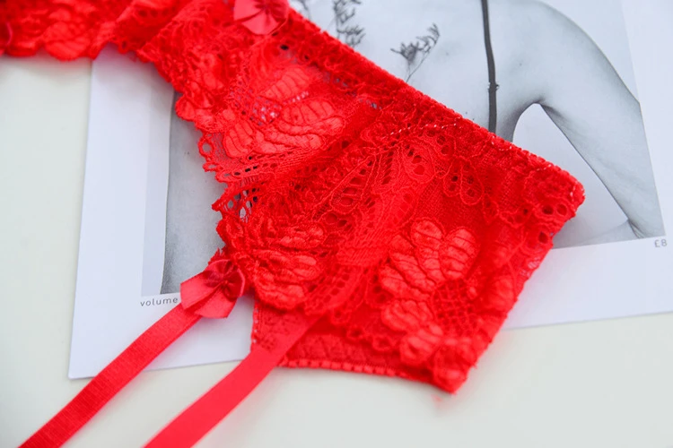 Sexy Garters Belt for Women Suspenders Three Hasp Back Adjustable for Stockings Socks M and L 2 Size