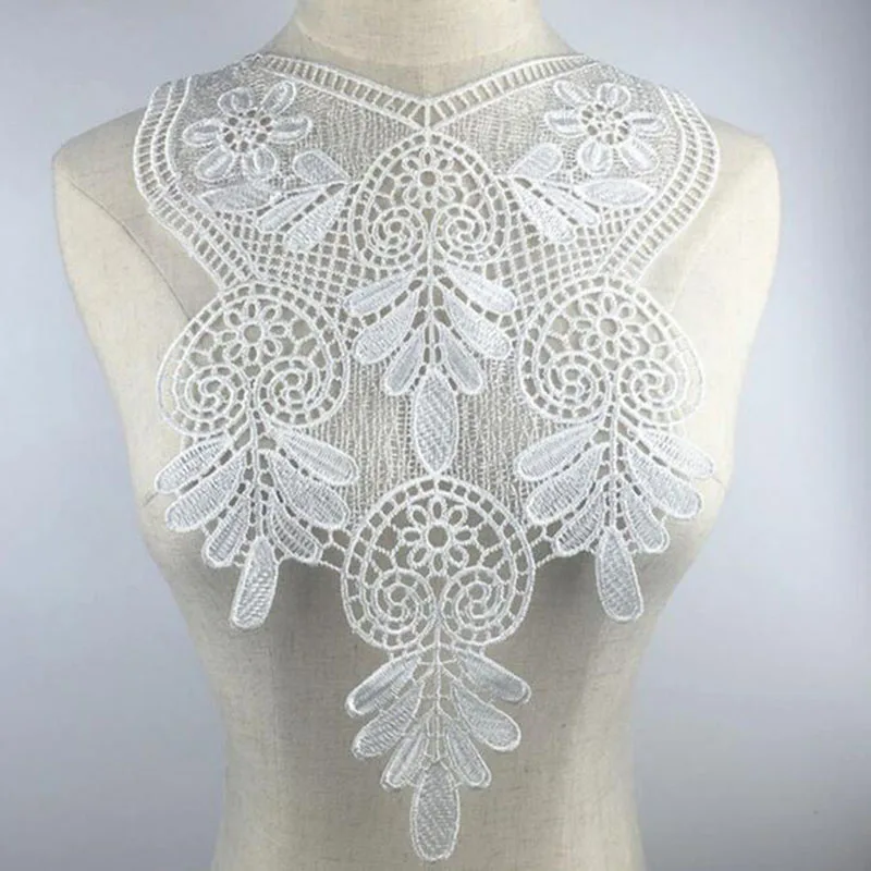 

5Pcs Polyester Collar Venise Floral Embroidered Lace Applique Trim Decorated Large Lace Neckline Collar Sewing Material