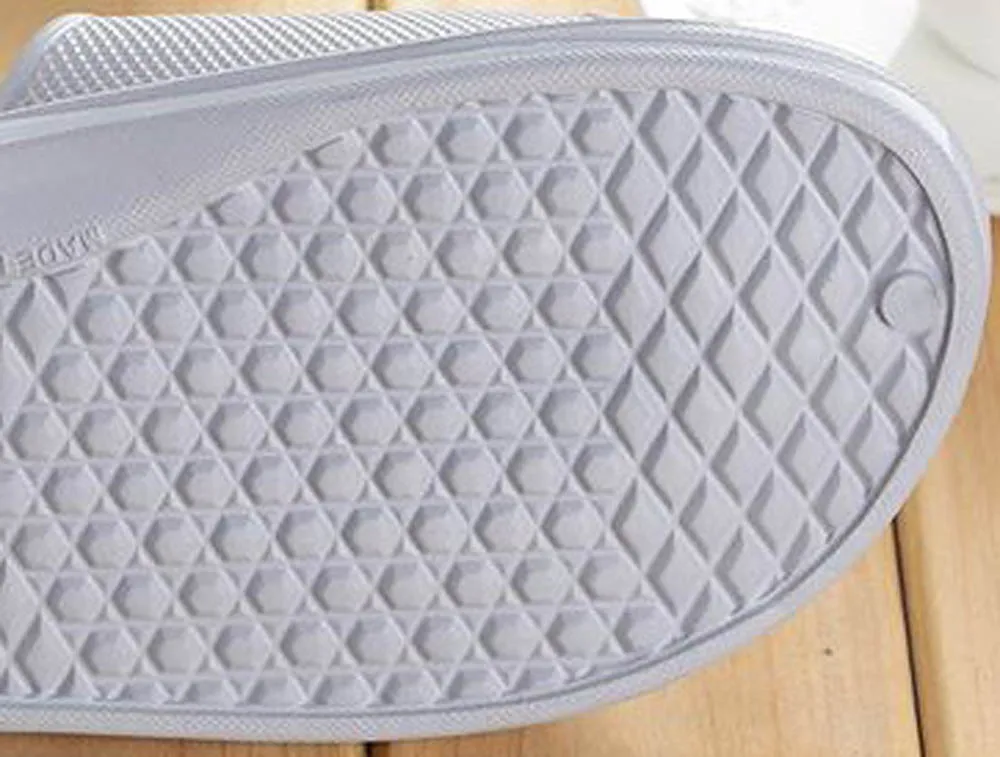 Мужская обувь плоской подошве банные шлепанцы летние сандалии для дома и прогулок; модные тапочки Повседневное Для мужчин нескользящая пляжная обувь мужская обувь