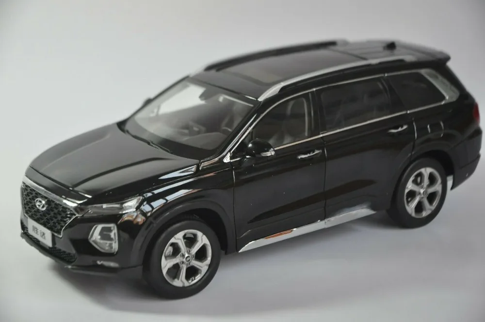 1:18 литая под давлением модель для hyundai SantaFe черный 4-го поколения большой внедорожник игрушечный автомобиль миниатюрная коллекция подарки