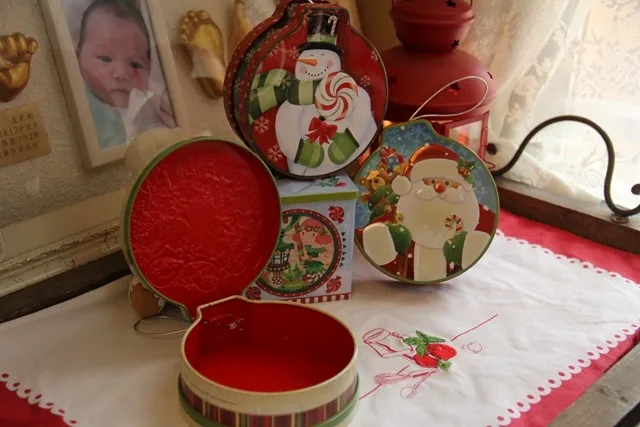 Креативный Рождественский подарок жестяная коробка с крышкой ручной работы конфеты оловянные коробки для конфет толстые маленькие детские подарки, рождественские украшения оловянные милые