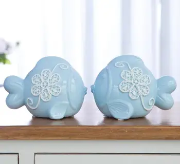

Flower ceramic fish lovers kiss home decor crafts room decoration ceramic handicraft porcelain figurine wedding decorations