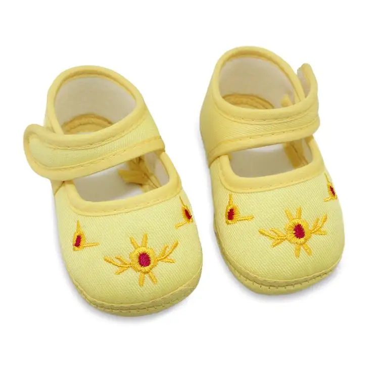 

Baby Shoes Kids Cotton First Walkers Skid Proof Baby Girls/Boys Shoes