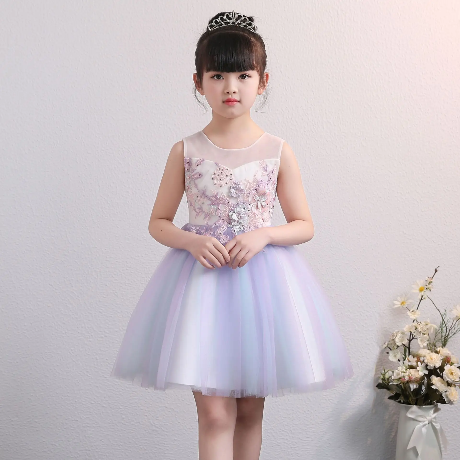 Изысканные фантазии детей Костюмы для девочек в цветочек Платья для вечеринок для подростков для маленькой принцессы Рождественский карнавал платье для причастия