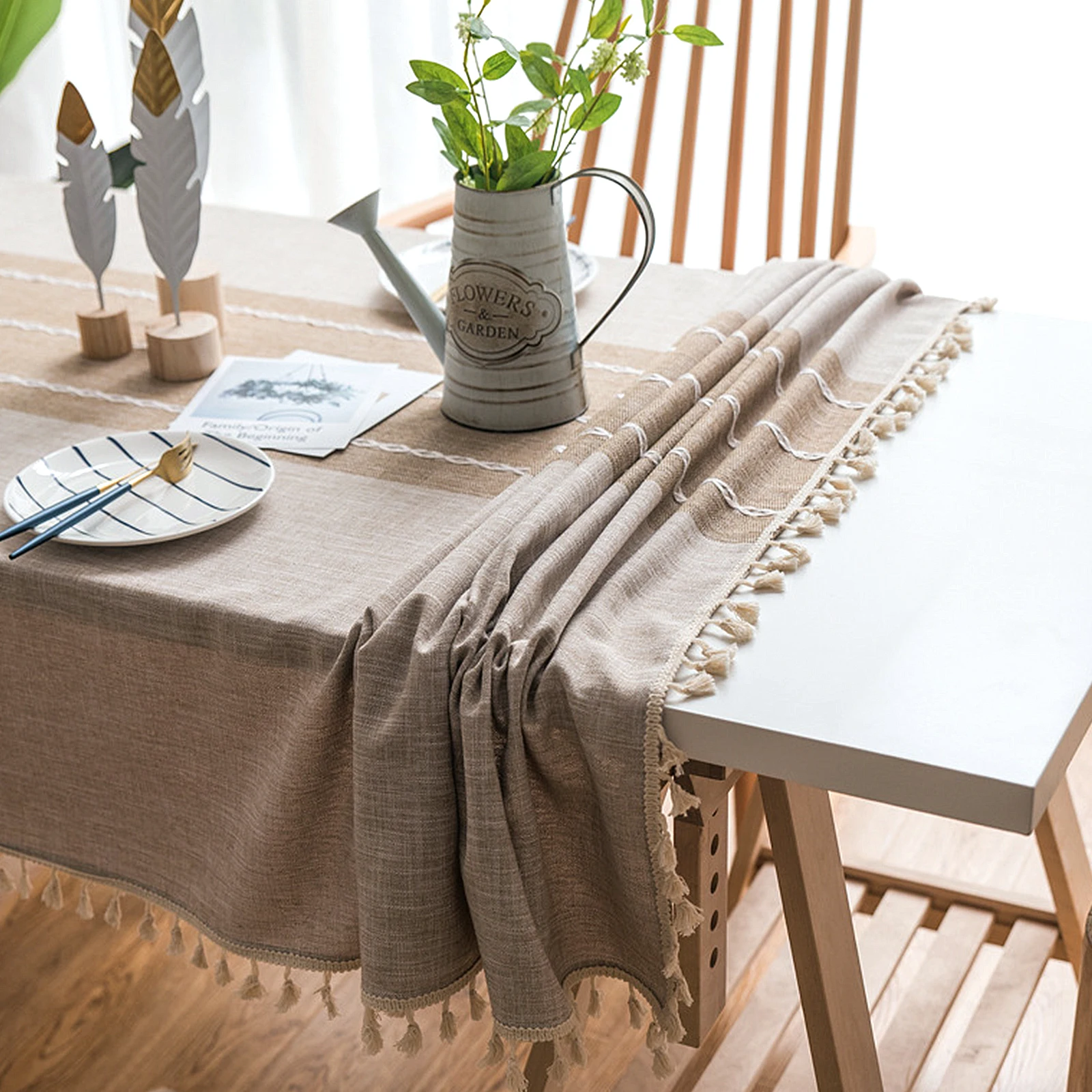 

1pcs Cotton Linen Coffee Linen Cotton Tassel Tablecloth Round Embroidery Dining Tea Table Cover for Wedding Party Home Textile