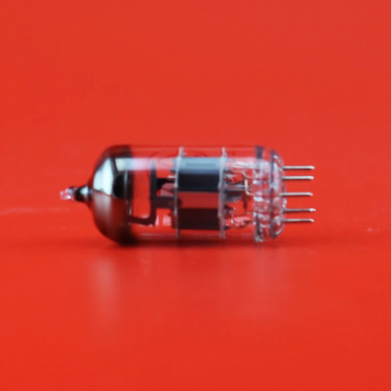 ECC82-4
