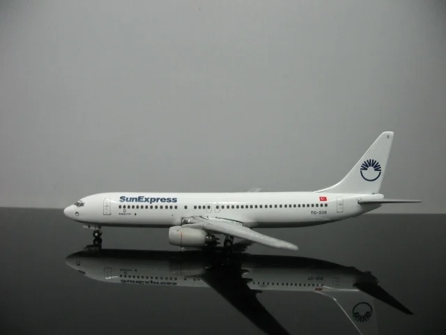 

1:500 SunExpress Turkey Airlines 737 TC-SUB Model Aircraft