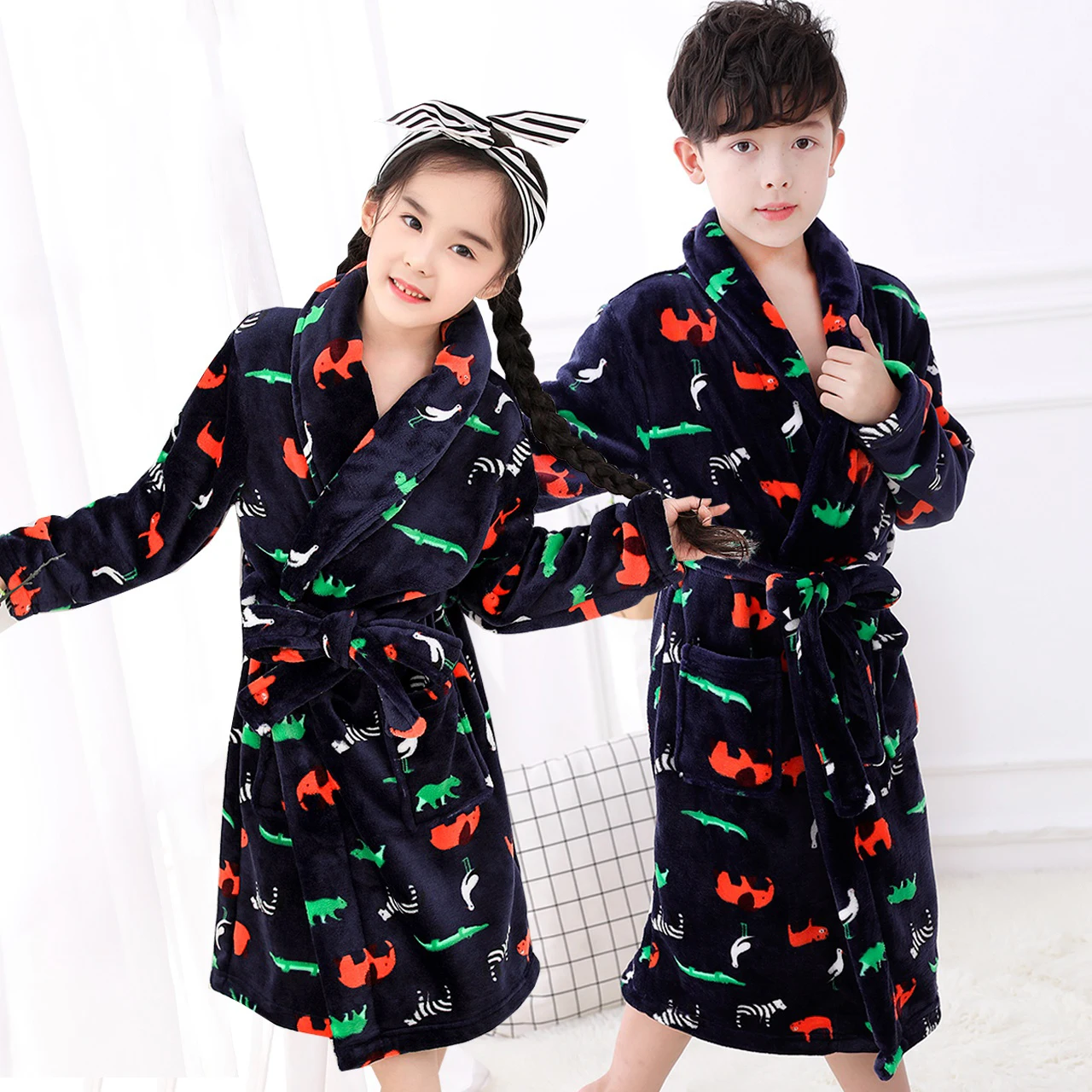Boys Girls Robe Soft Hooded Flannel Bathrobes for Kids with Silk Eye Sleep Mask Size 4-12