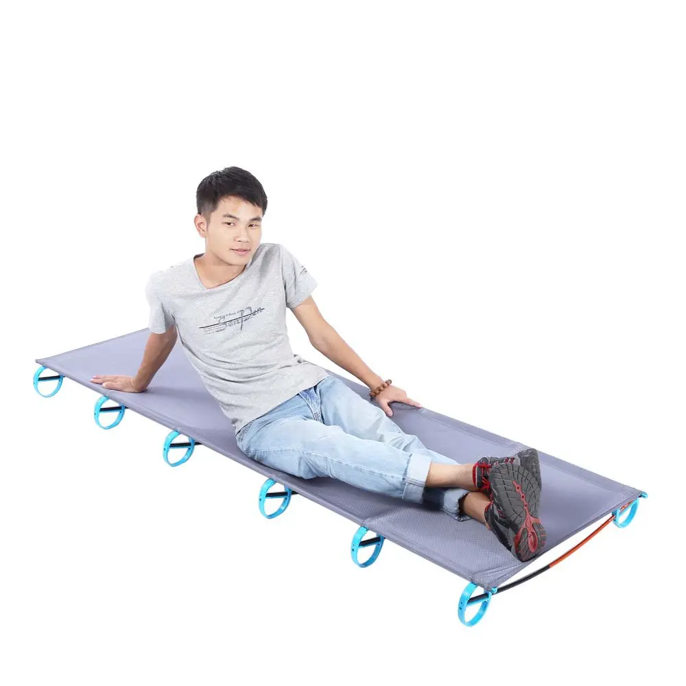 Achetez en Gros camping lit de couchage en Ligne à des