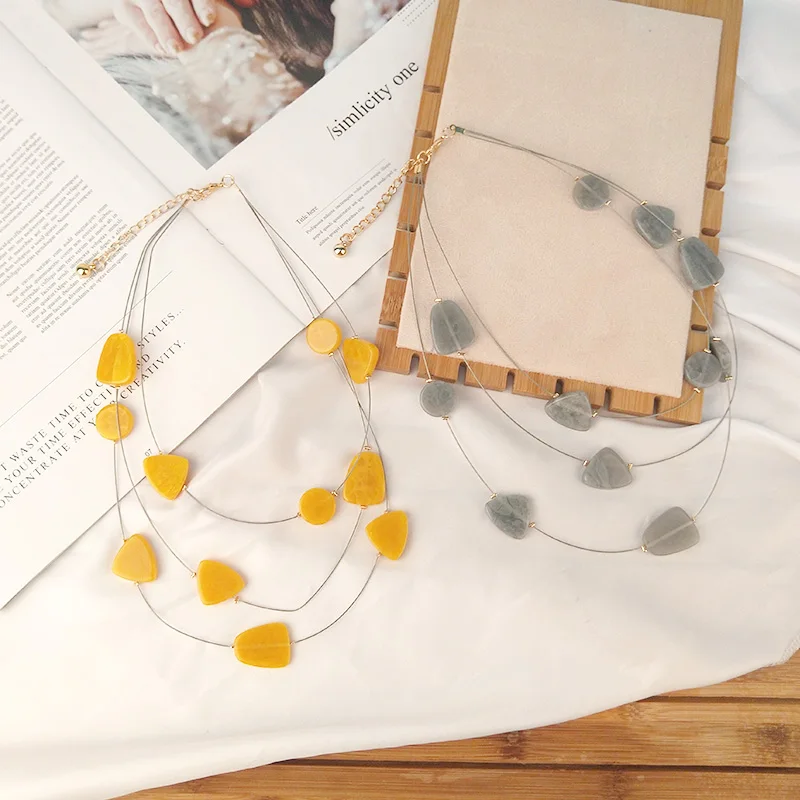 GuanLong Vintage Fashion Resin Necklaces Women With Acrylic Geometric Heart Pendants Metal Long Chains Necklaces Party Jewelry (2)