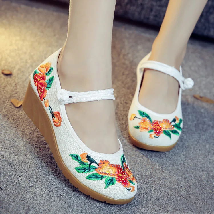 

Chinese Women's Pumps Floral Embroidered Canvas Wedges Med Heel Low Top Mary Jane Vintage Casual Comfort Cotton Shoes for Ladies