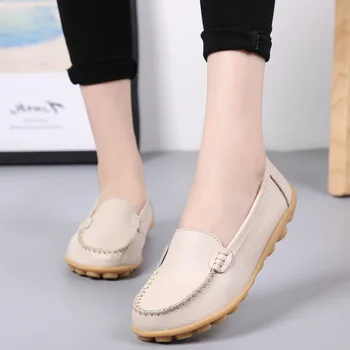 

2019 spring and summer leather mother shoes set foot shallow shoes tendon bottom lazy shoes low help nurse shoes casual