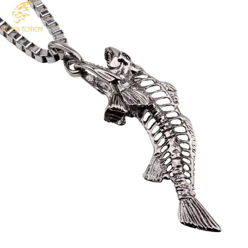 

Titanium necklaces Cretaceous ancient fish skull bonependants 57cm long box chain Colares Free drop shipping Men Fashion Jewelry