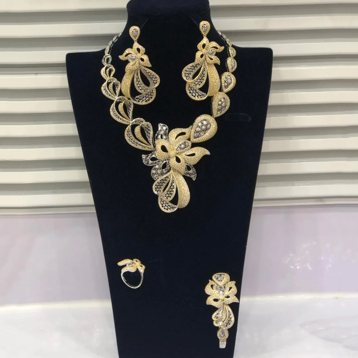 GODKI Luxury Trendy Flowers Nigerian Jewelry sets For Women Wedding Cubic Zircon CZ Dubai Gold Bridal Jewelry Set