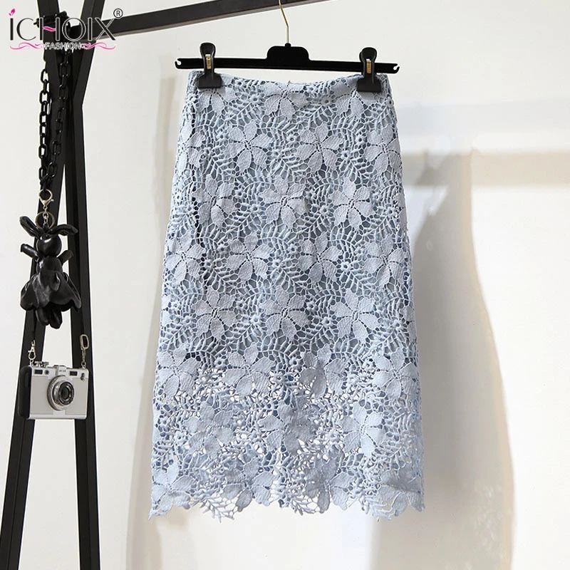 8932023213_148040401