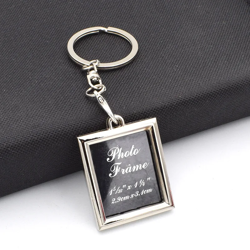 Valentines Day Gift Personalized Picture Frame Keychain Souvenir Wedding Gifts for Guests Bridesmaid Gift Party Favors Present